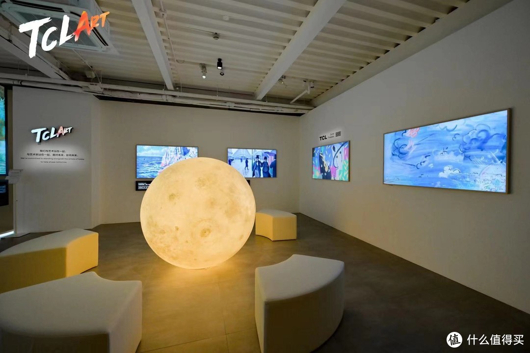 周末city walk一下,打卡艺术展