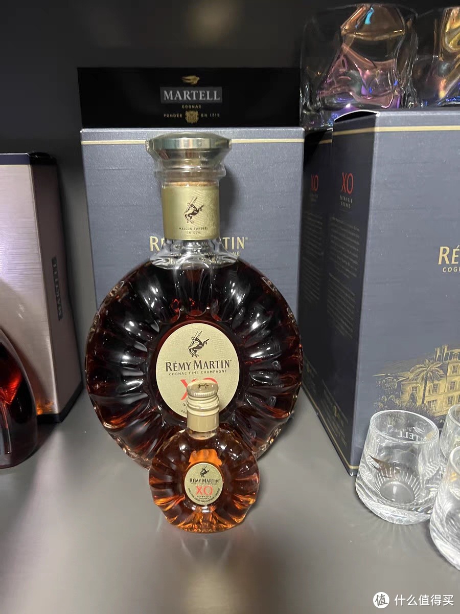 人头马优质洋酒，艺术与品质的结合！